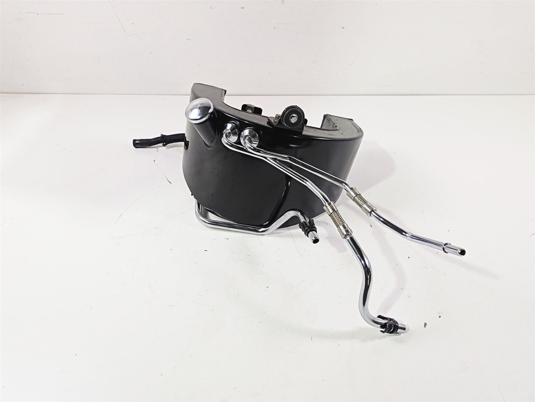 2014 Harley FLS Softail Slim Oil Tank Reservoir & Hoses Set - Read 62492-01A {{ shop.shopifyCountryName }} - Mototech271