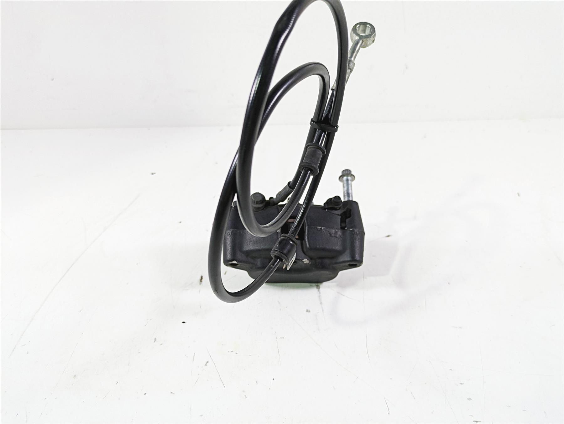 2012 Harley FLD Dyna Switchback Front Brake Caliper & Line 41300001 {{ shop.shopifyCountryName }} - Mototech271