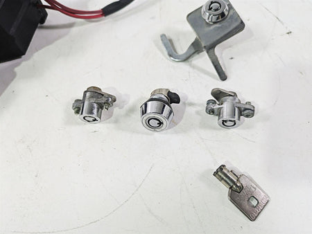 1996 Harley Touring FLHTCUI Electra Glide Ignition Switch Key Lock Set 71526-93B {{ shop.shopifyCountryName }} - Mototech271