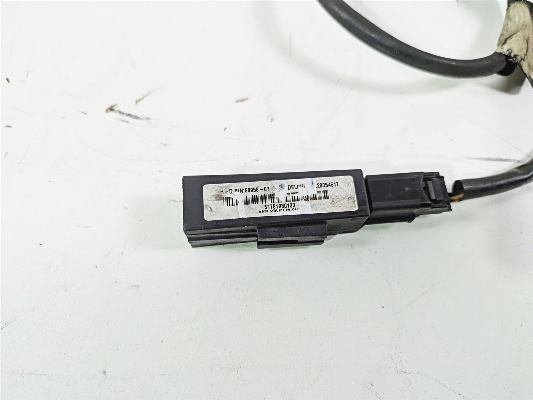 2009 Harley Touring FLHX Street Glide Tssm Security Module Fob Antenna 68924-07 {{ shop.shopifyCountryName }} - Mototech271
