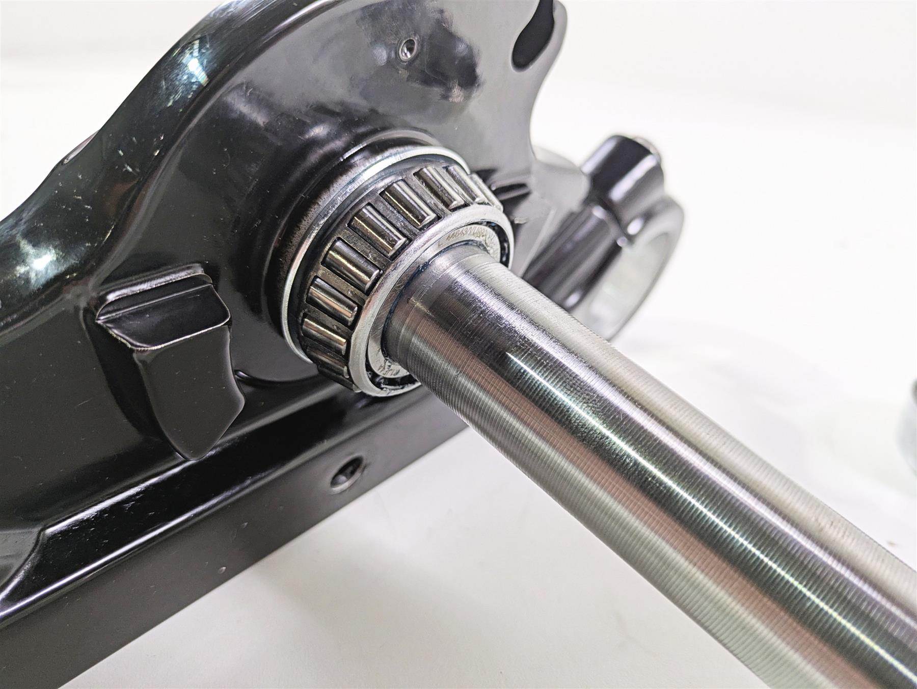 2014 Harley FXDF Dyna Fat Bob Lower Triple Tree Steering Clamp - Nice 48659-09 {{ shop.shopifyCountryName }} - Mototech271