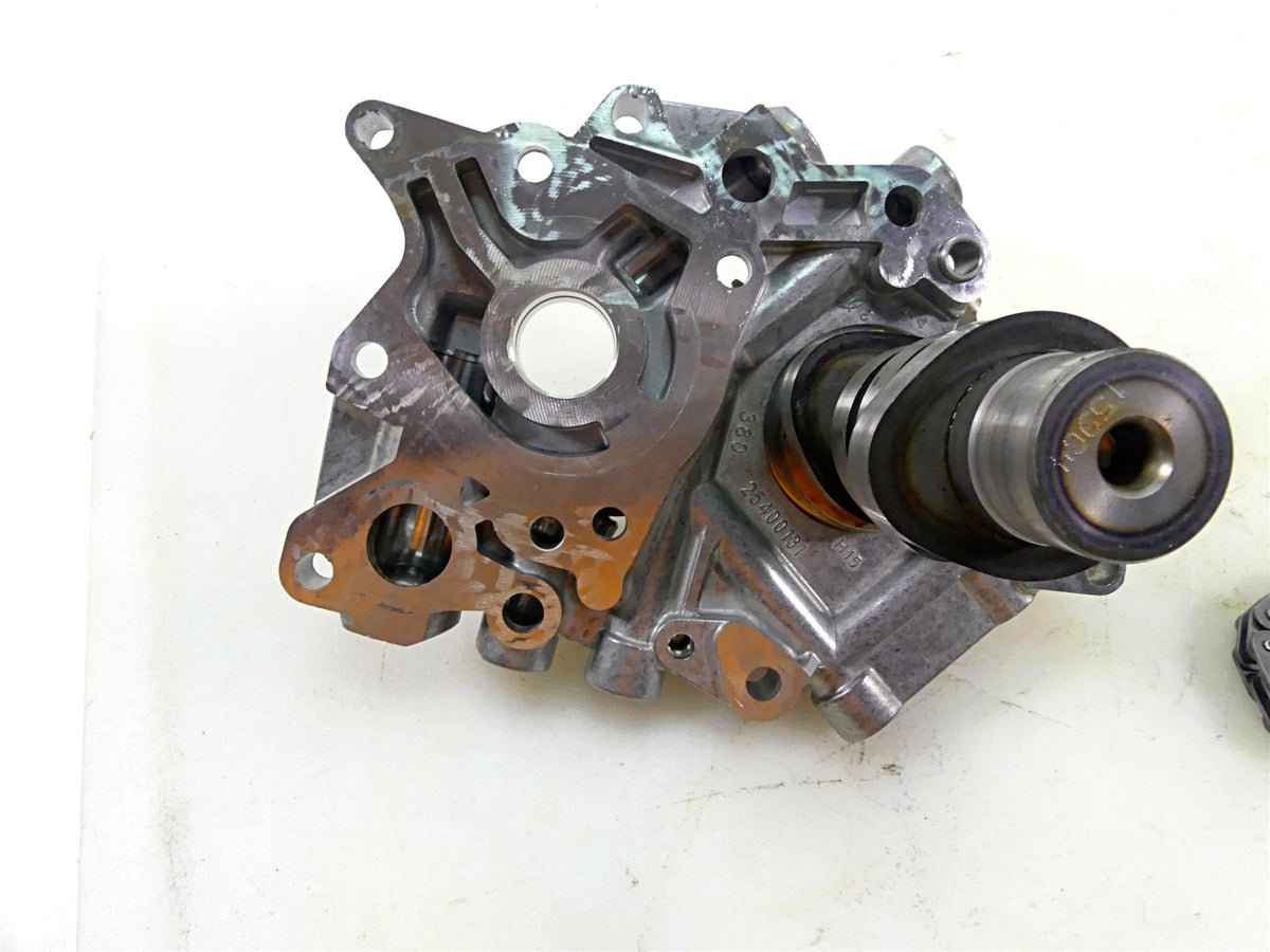 2020 Harley Softail FXST Standard Camshaft Cam Shaft Support Plate Set 25400133 {{ shop.shopifyCountryName }} - Mototech271