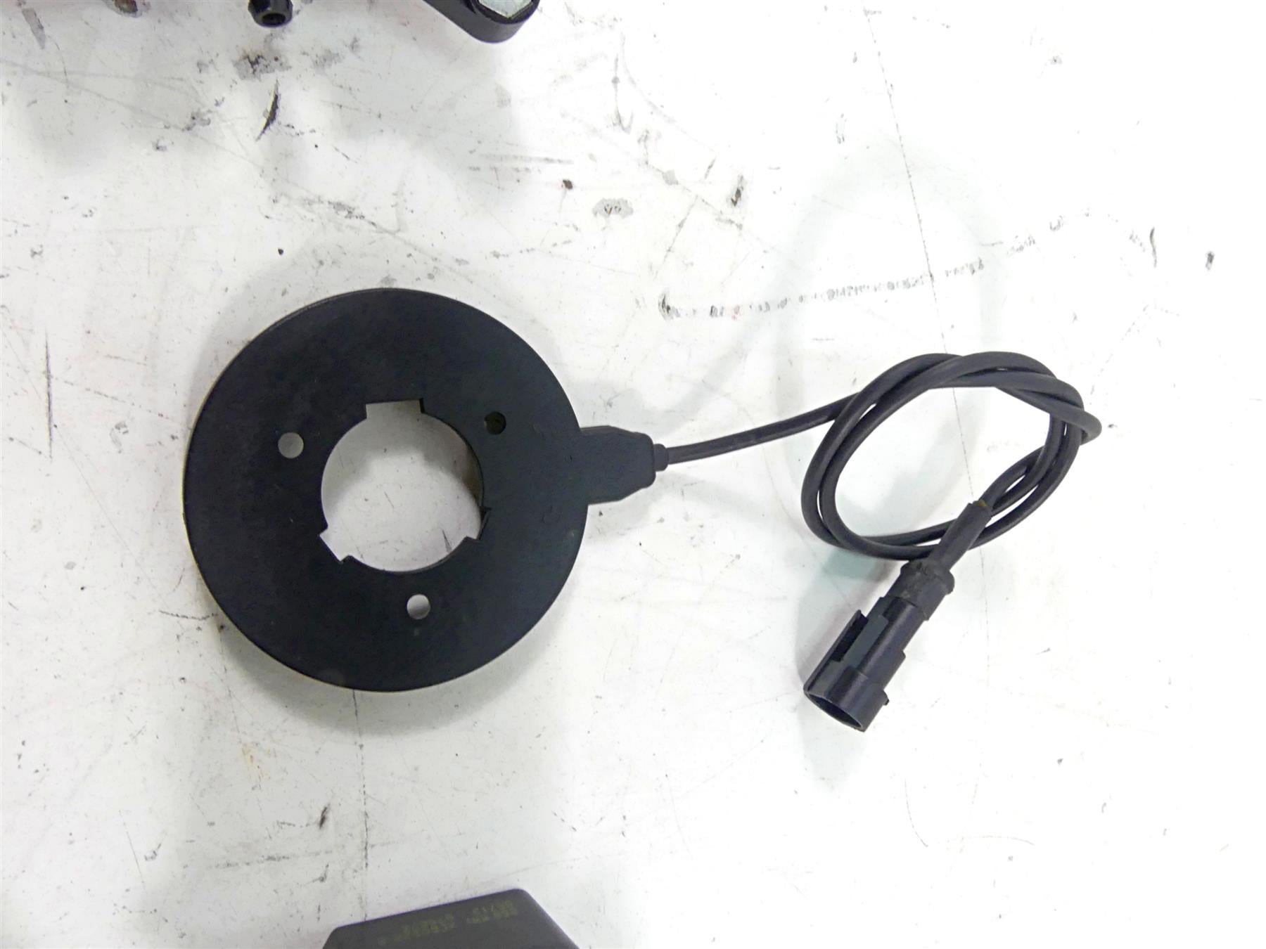 2013 Ducati Diavel Red Ignition Switch Key Fob Fuel Cap Antenna Set 59821111A {{ shop.shopifyCountryName }} - Mototech271
