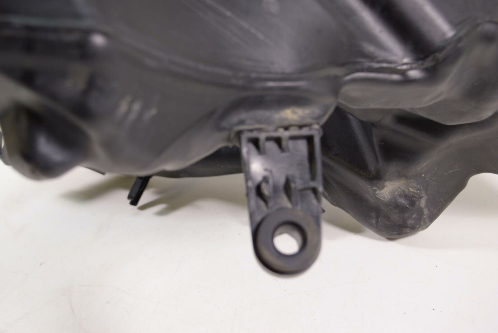 2012 BMW R1200 GS K25 Fuel Gas Petrol Tank 16117702709 {{ shop.shopifyCountryName }} - Mototech271