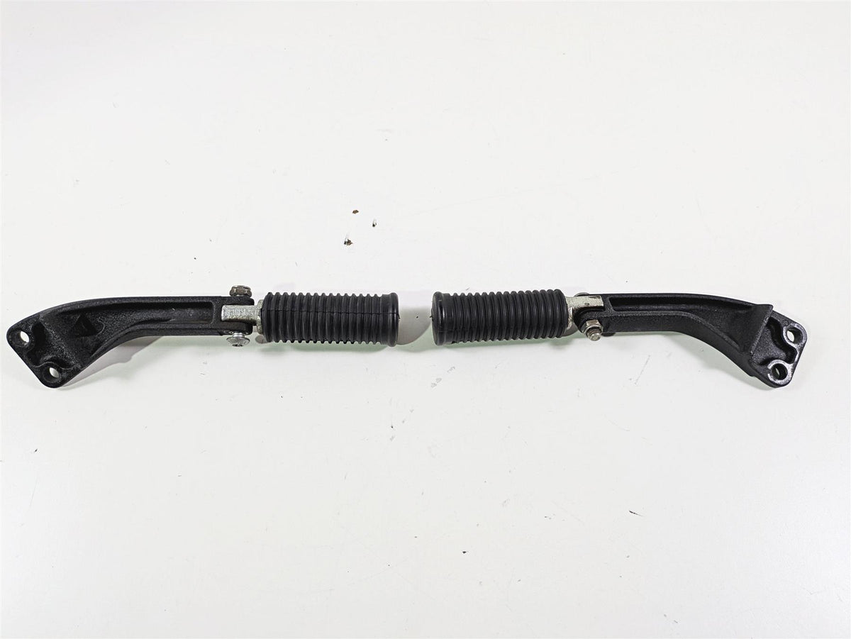 2014 Harley FXDF Dyna Fat Bob Rear Passenger Footpeg Set 49224-06A 49230-06 {{ shop.shopifyCountryName }} - Mototech271