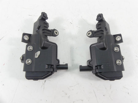 2017 BMW R1200RT K52 Saddlebag Lock Actuator Motor Set 46548549165 {{ shop.shopifyCountryName }} - Mototech271
