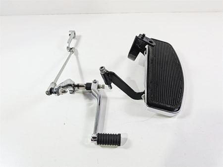 2018 Harley Touring FLHTCU Electra Glide Left Rider Floor Board & Shifter 50621-06-Mototech271