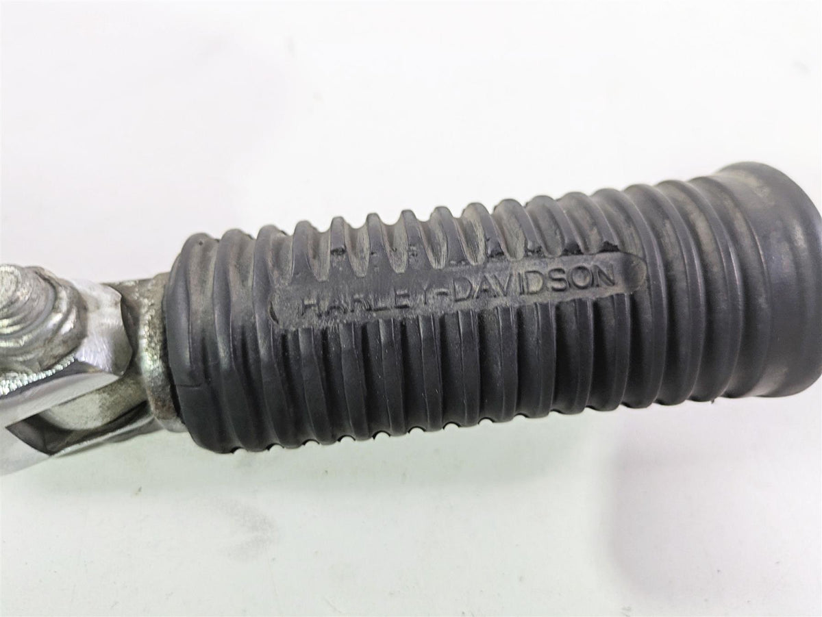 2010 Harley Dyna FXDB Street Bob Front Mid Left Foot Peg & Shifter Set 50667-07 {{ shop.shopifyCountryName }} - Mototech271