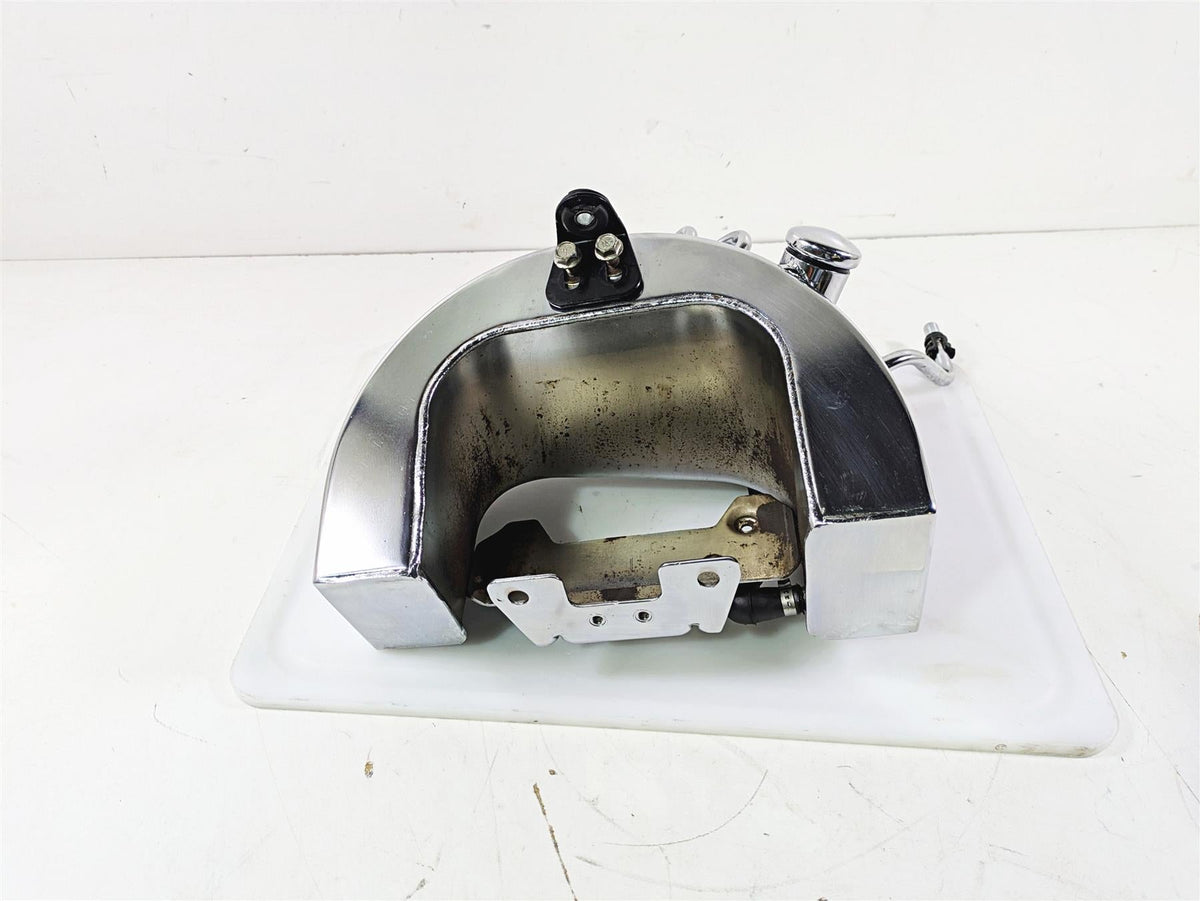 2008 Harley FLSTC 105TH Softail Heritage Oil Tank Reservoir & Lines 62498-00A {{ shop.shopifyCountryName }} - Mototech271
