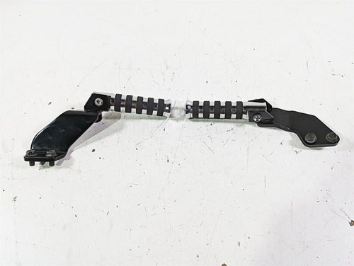 2002 Honda VTX1800 Retro Rear Passenger Footpeg Set 50680-MCV-000 50685-MCV-000 | Mototech271