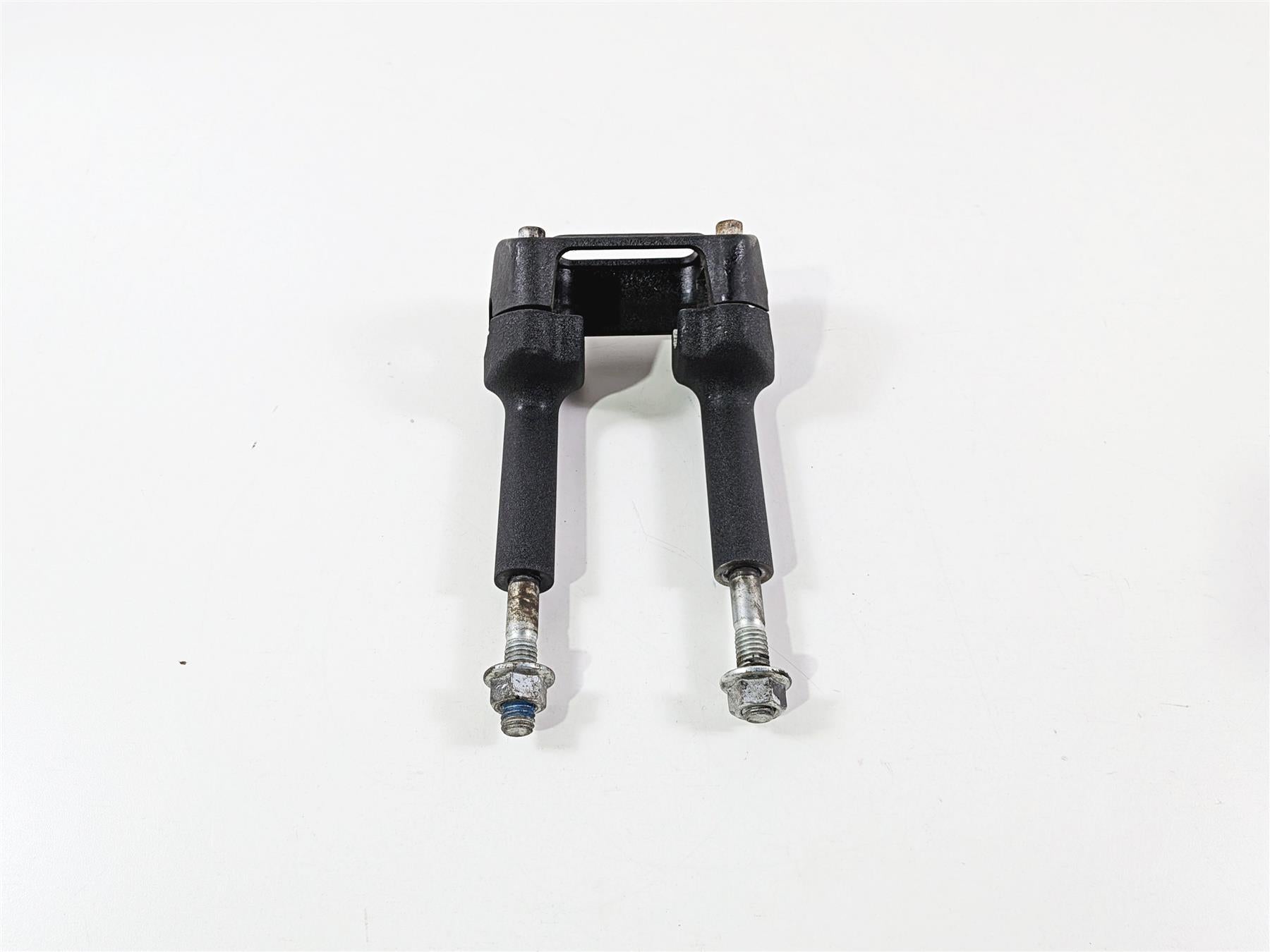 2022 Harley Softail FXLRST Low Rider Handlebar Riser Speedo Holder 55900290 {{ shop.shopifyCountryName }} - Mototech271