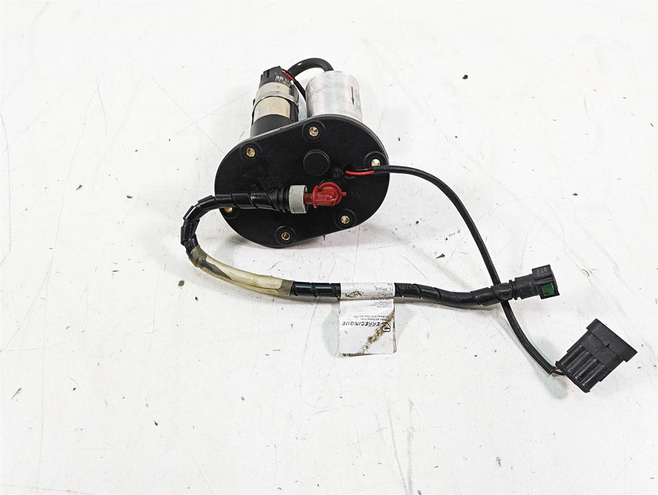 2014 Moto Guzzi California 1400 T Fuel Gas Petrol Pump - Tested B063104 {{ shop.shopifyCountryName }} - Mototech271