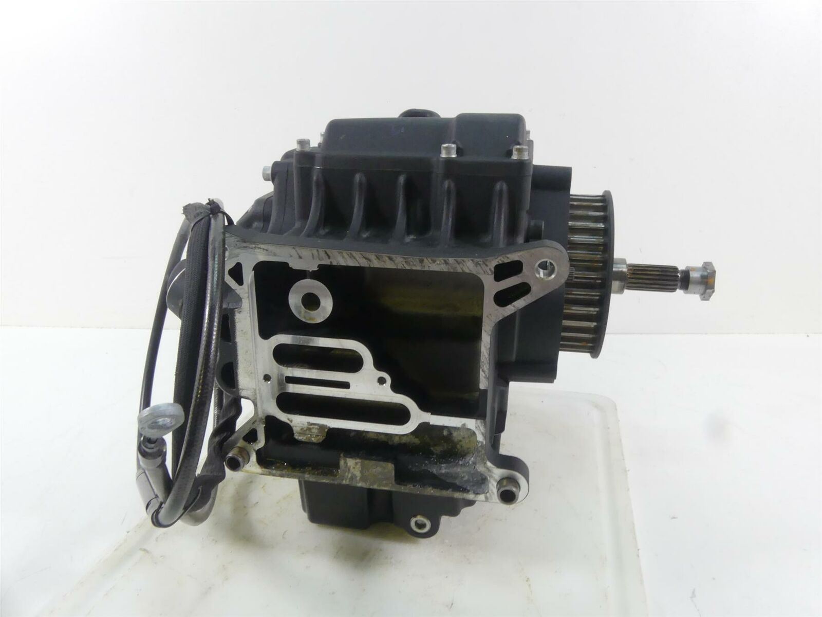 2017 Harley FXDLS Dyna Low Rider 6 Speed Transmission Gear Box Case 33083-10A {{ shop.shopifyCountryName }} - Mototech271