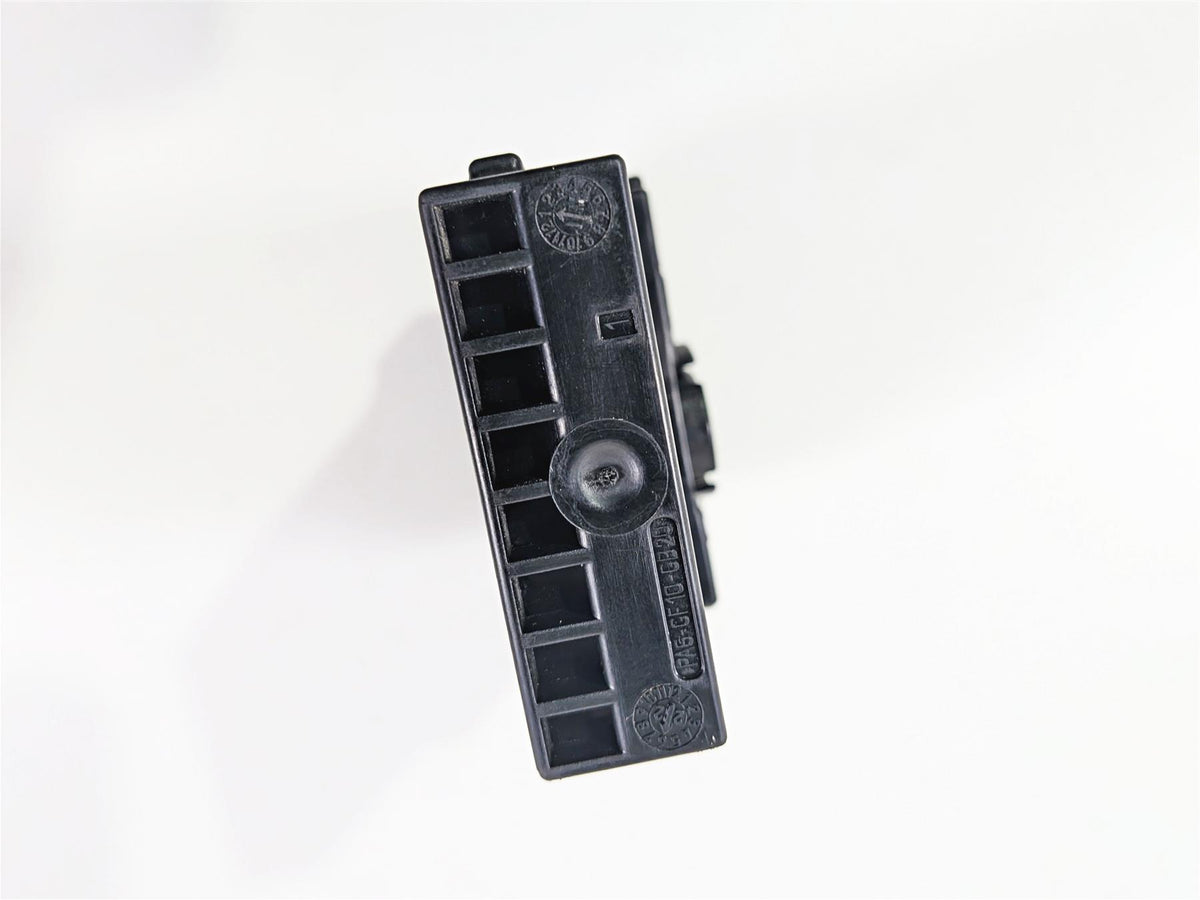 2023 BMW R nineT Scrambler K23 General Light Control Module Ecu 61357108182 {{ shop.shopifyCountryName }} - Mototech271