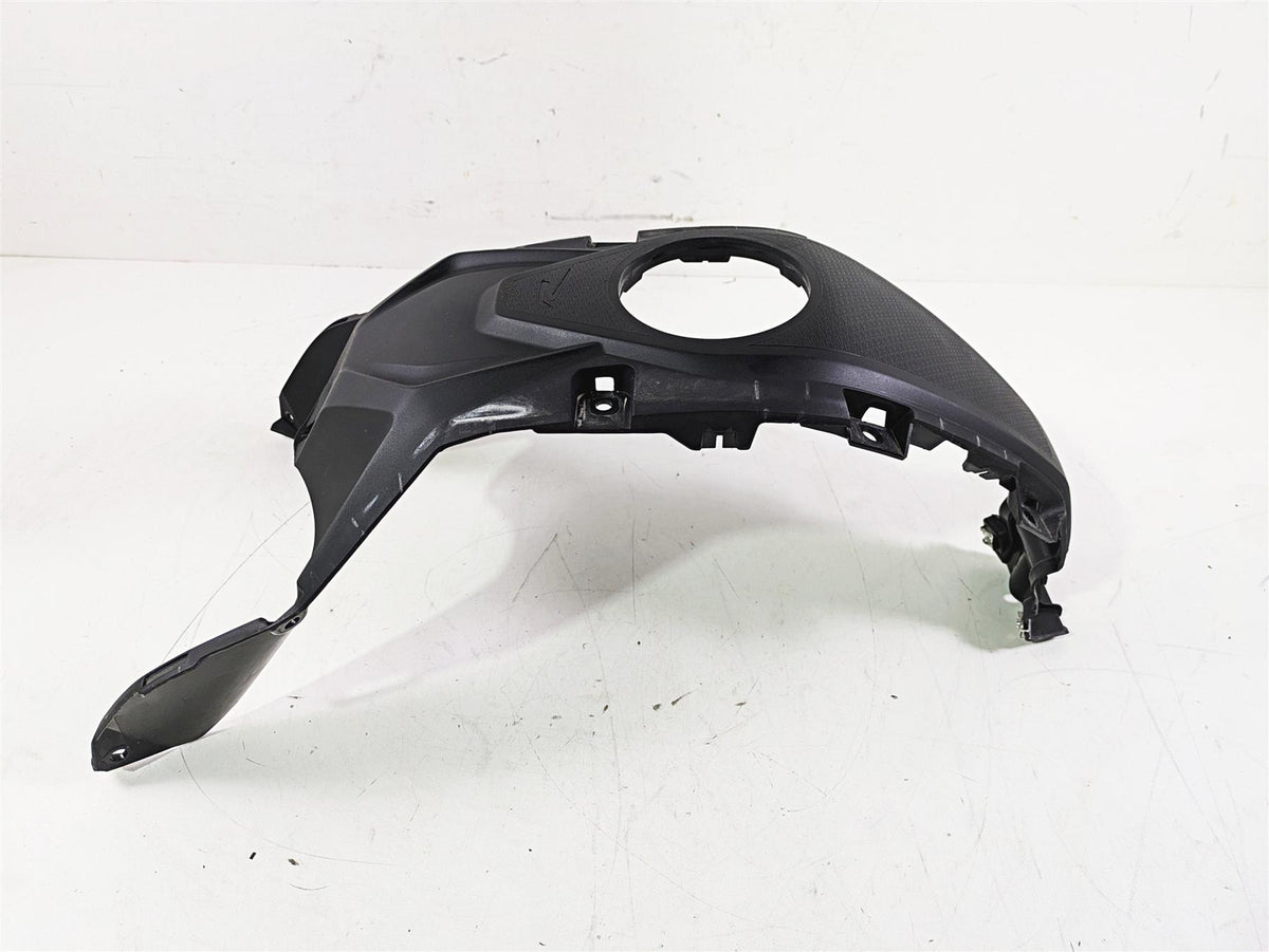 2023 BMW G310R K03 Center Top Tank Cover Fairing 46638556775 {{ shop.shopifyCountryName }} - Mototech271