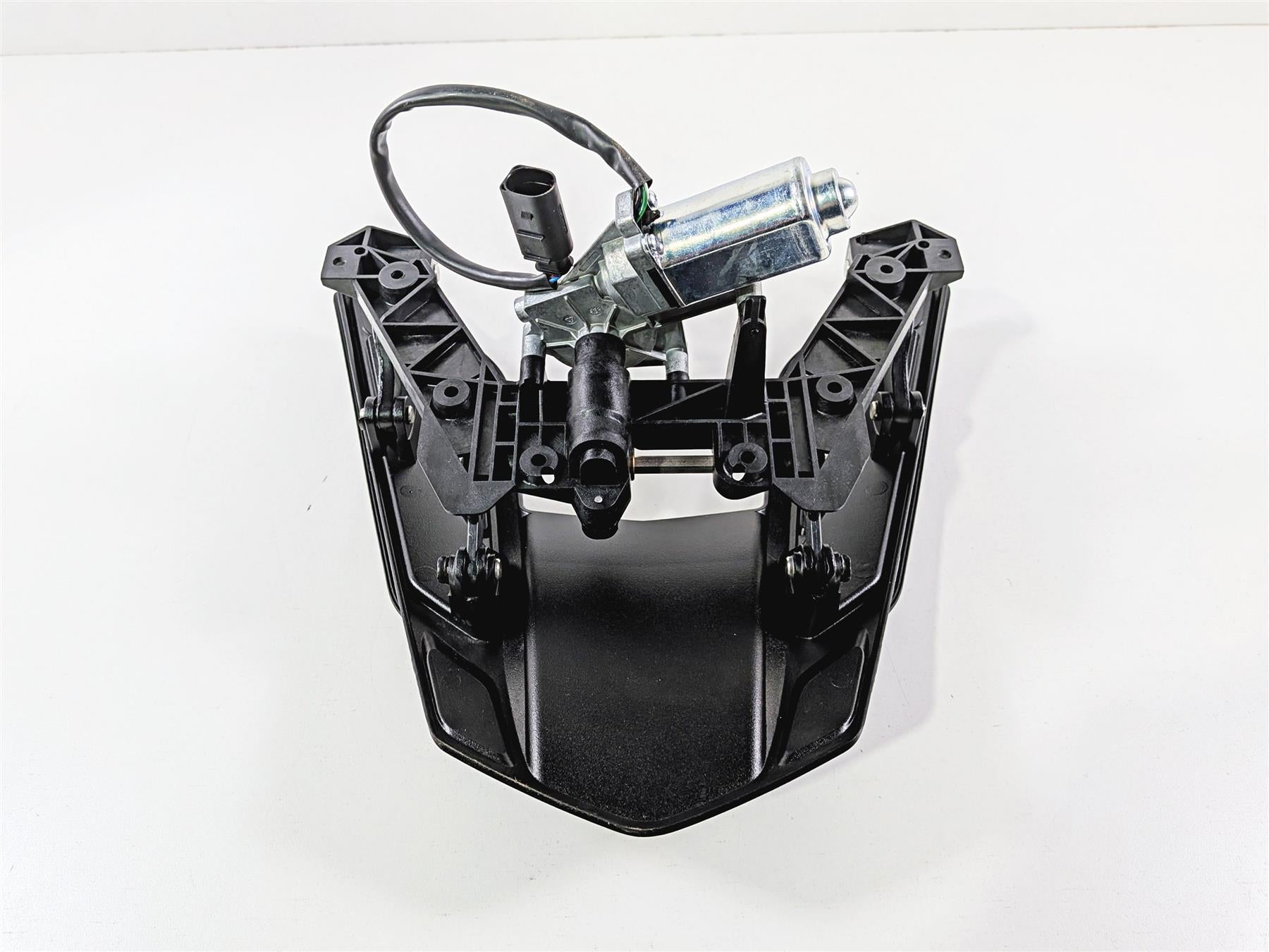 2023 BMW R1250RT RTP K52 Windshield Mount & Adjustment Motor 46638394399 {{ shop.shopifyCountryName }} - Mototech271