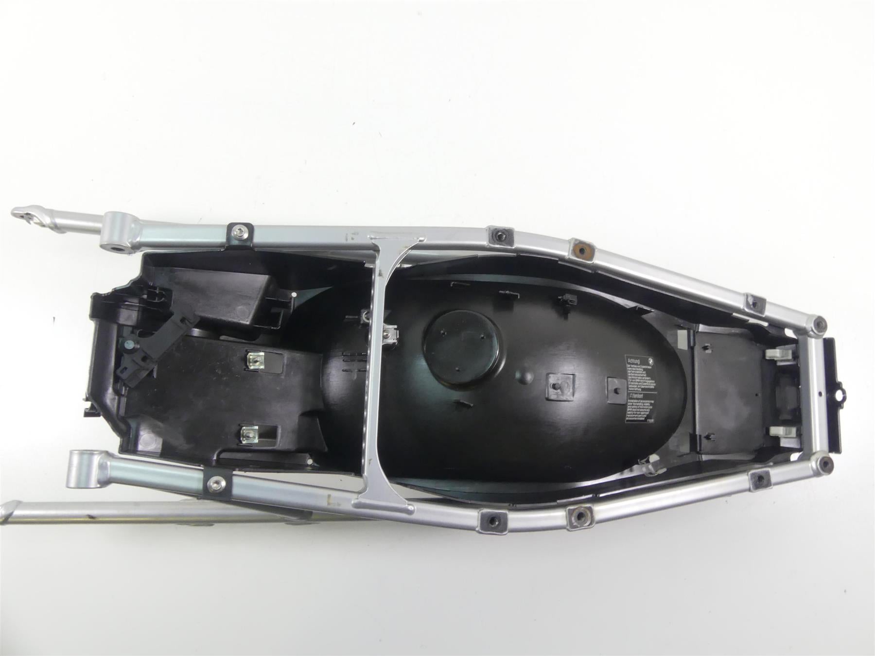 2013 BMW R1200GS GSW K50 Straight Subframe & Inner Fender 46518522997 {{ shop.shopifyCountryName }} - Mototech271
