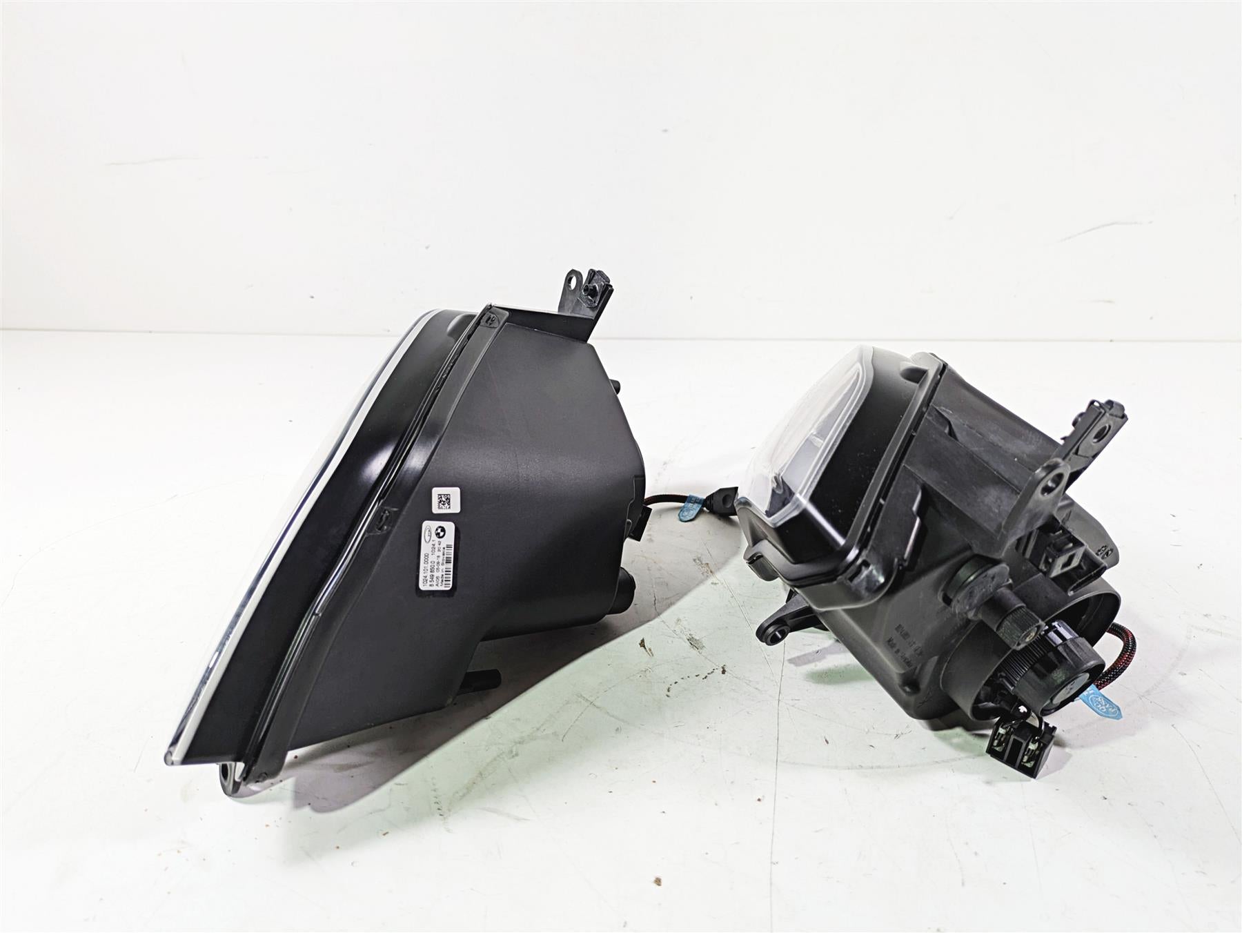 2019 BMW S1000XR K49 Head Light Lamp Low High Beam Set - Read 63128549851 {{ shop.shopifyCountryName }} - Mototech271