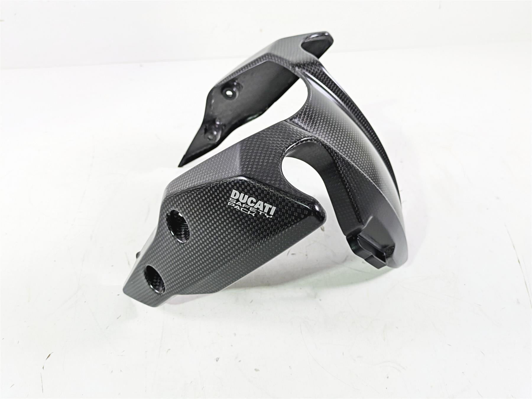 2018 Ducati Hypermotard 939 SP Lower Front Carbon Fiber Fender 564Z0081A {{ shop.shopifyCountryName }} - Mototech271