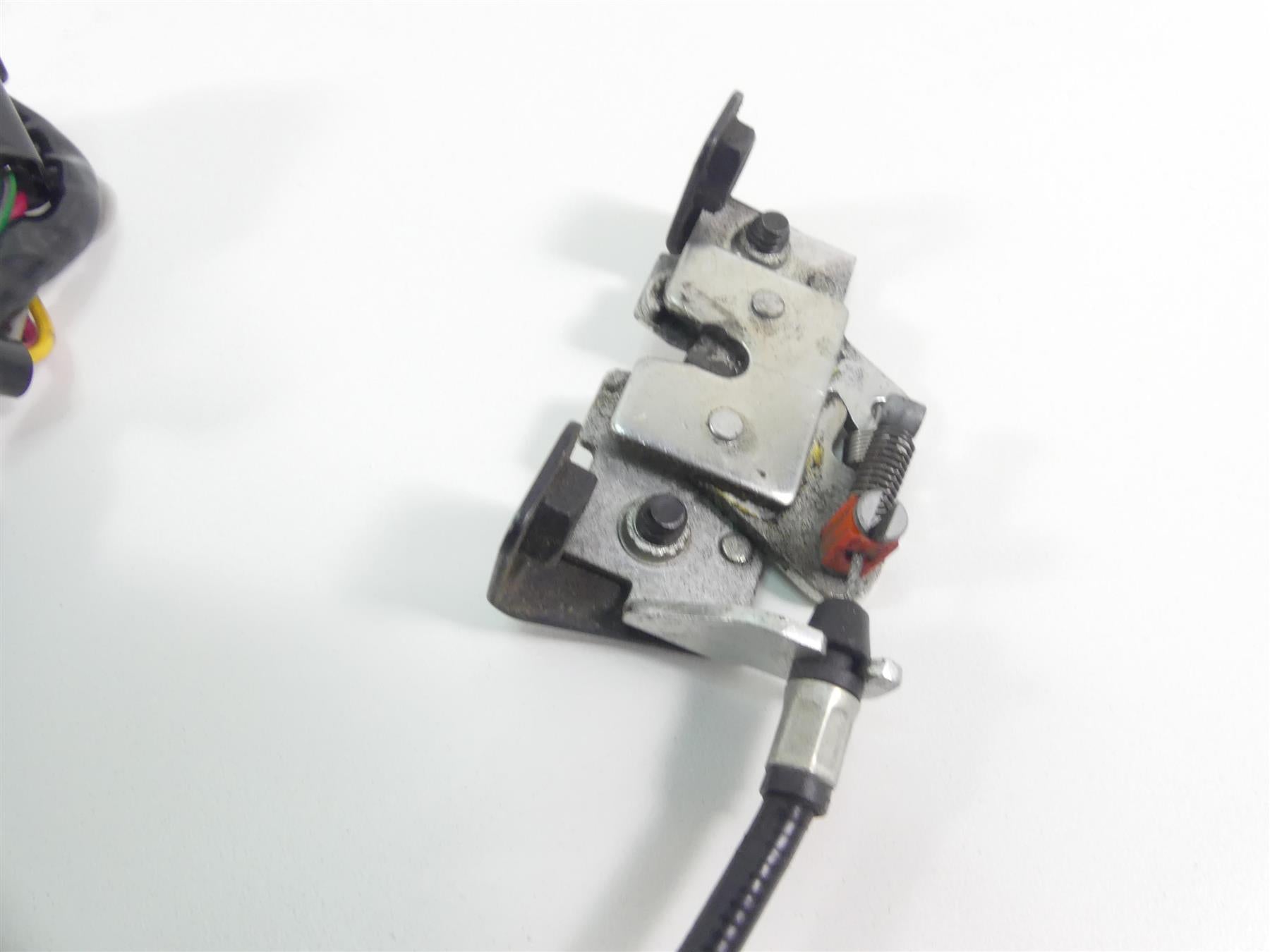 2017 Ducati 939 S Supersport Speedometer Ignition Switch Key Lock Set 40611283D {{ shop.shopifyCountryName }} - Mototech271