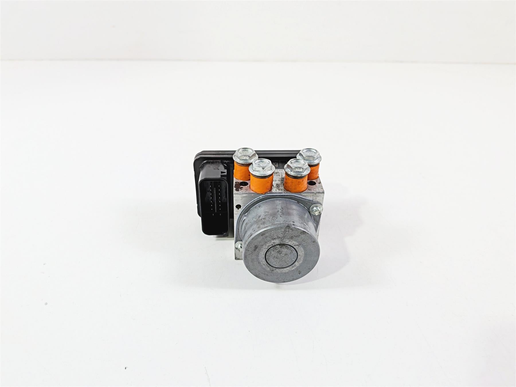 2022 Harley Softail FXLRST Low Rider Abs Brake Pump Module 41100043C {{ shop.shopifyCountryName }} - Mototech271