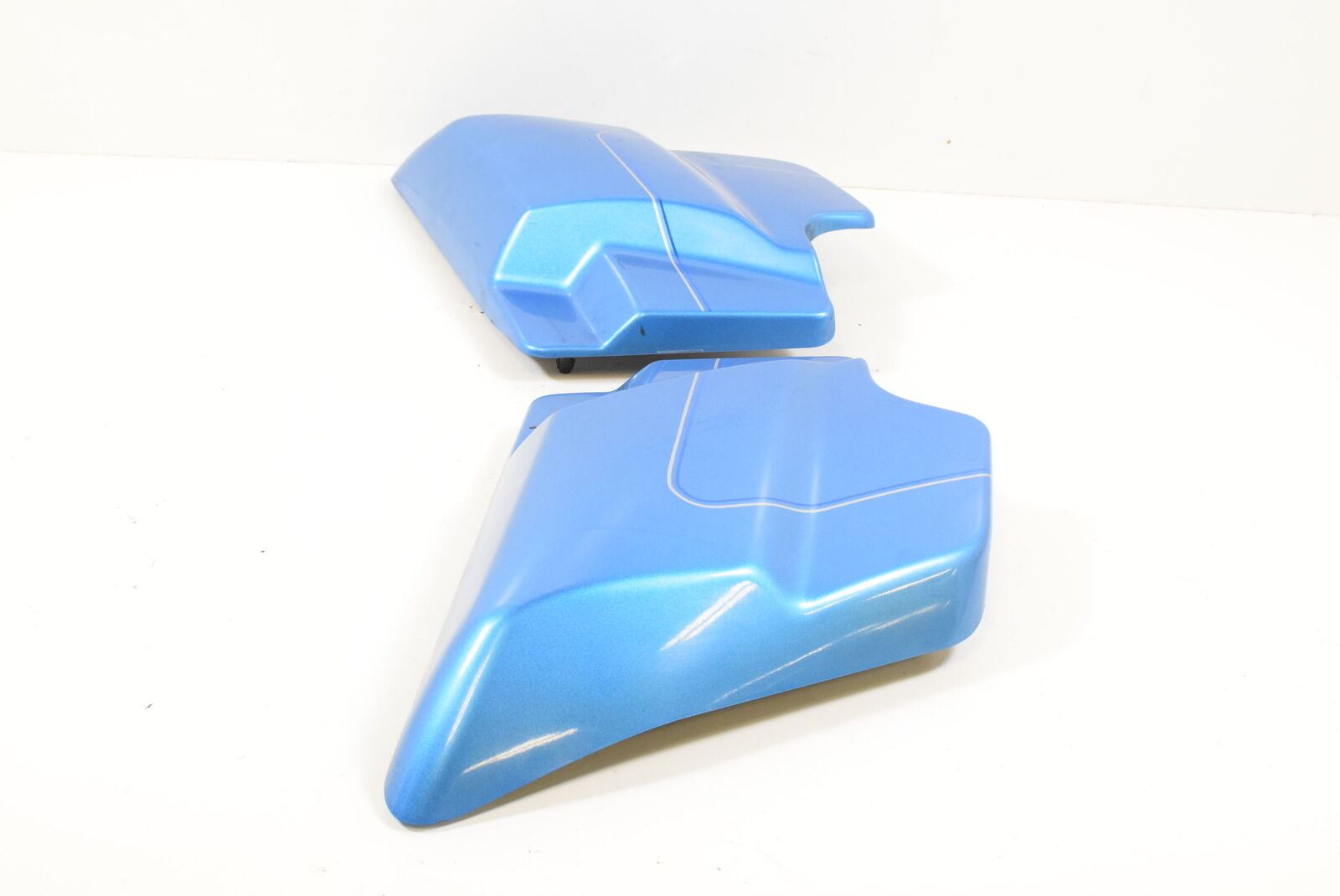 2011 Harley Touring FLHTCU Electra Glide UC L+R Side Cover Fairing BLUE PEARL {{ shop.shopifyCountryName }} - Mototech271