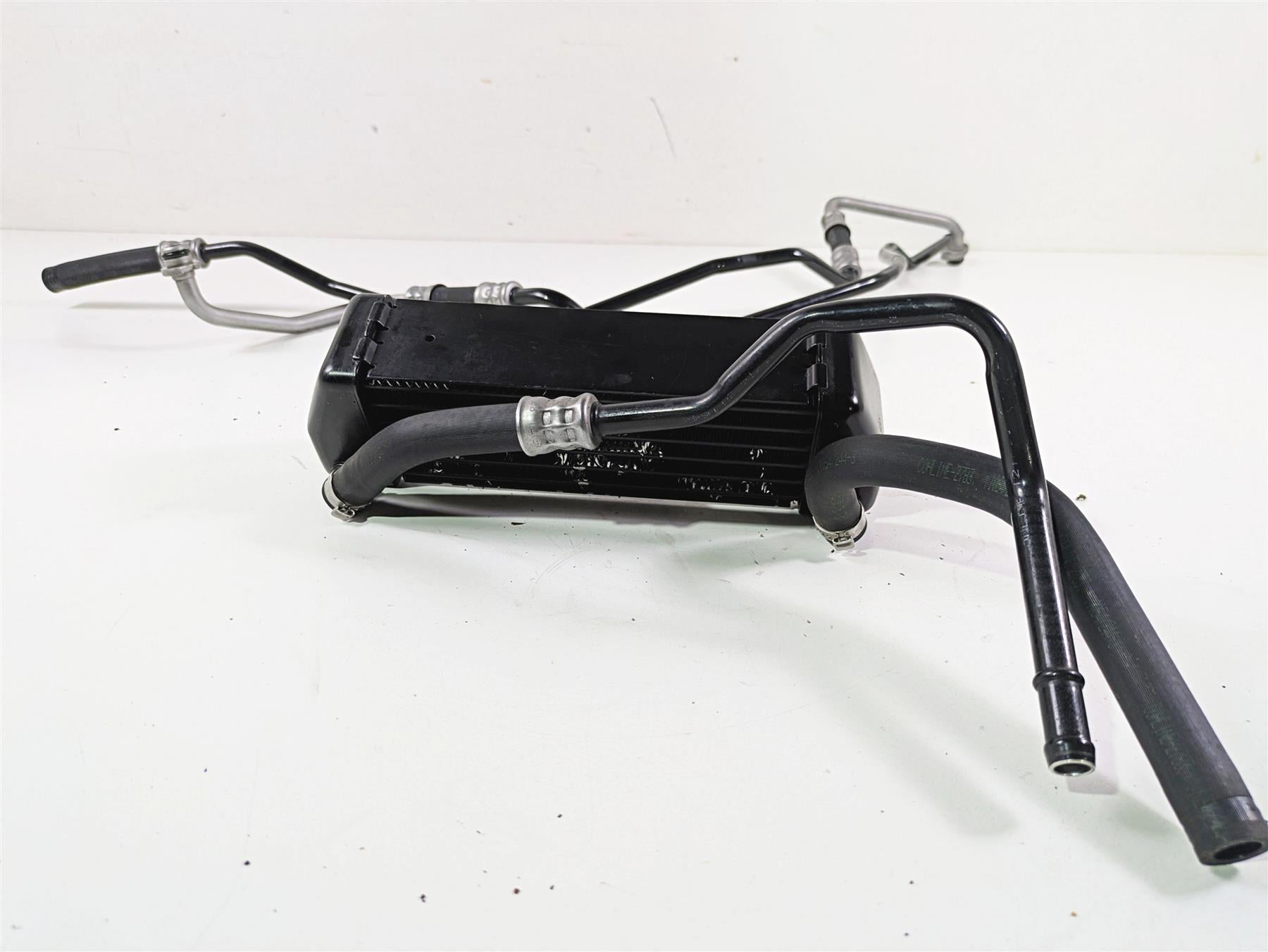 2014 BMW K1600 GTL K48 Oil Cooler + Lines & Cover Set 17217723495 {{ shop.shopifyCountryName }} - Mototech271