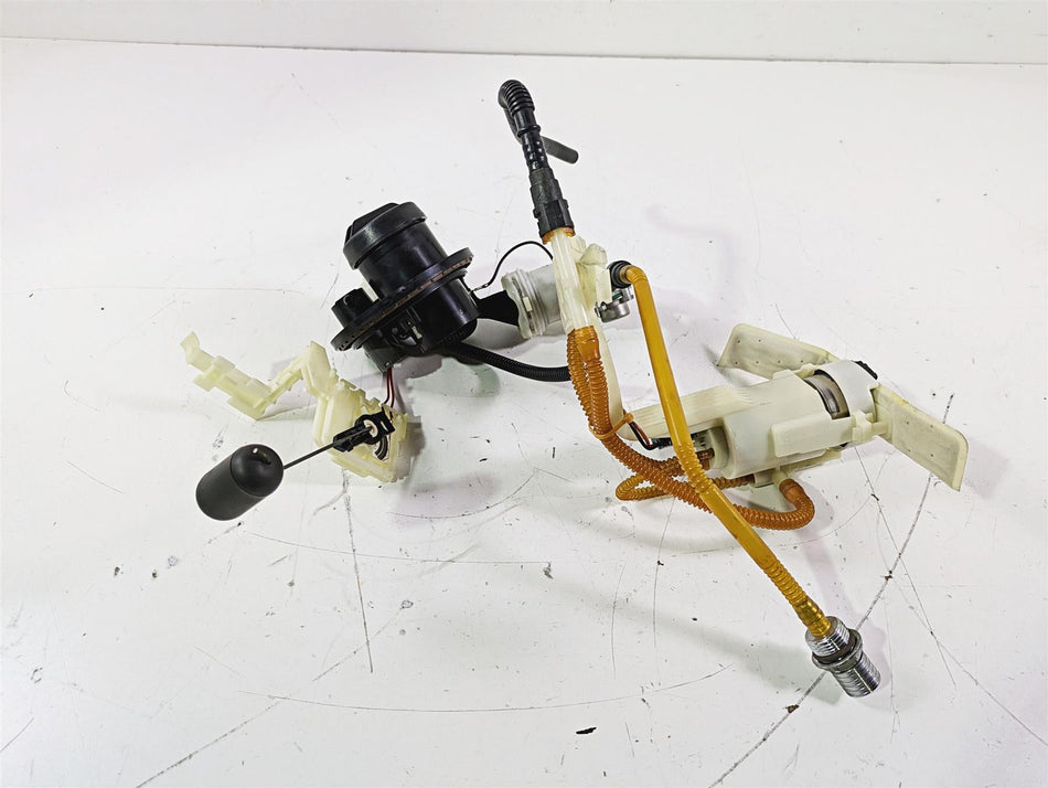 2015 Harley Touring FLHTKL E -Glide Low Fuel Gas Petrol Pump - Tested 75069-08C {{ shop.shopifyCountryName }} - Mototech271