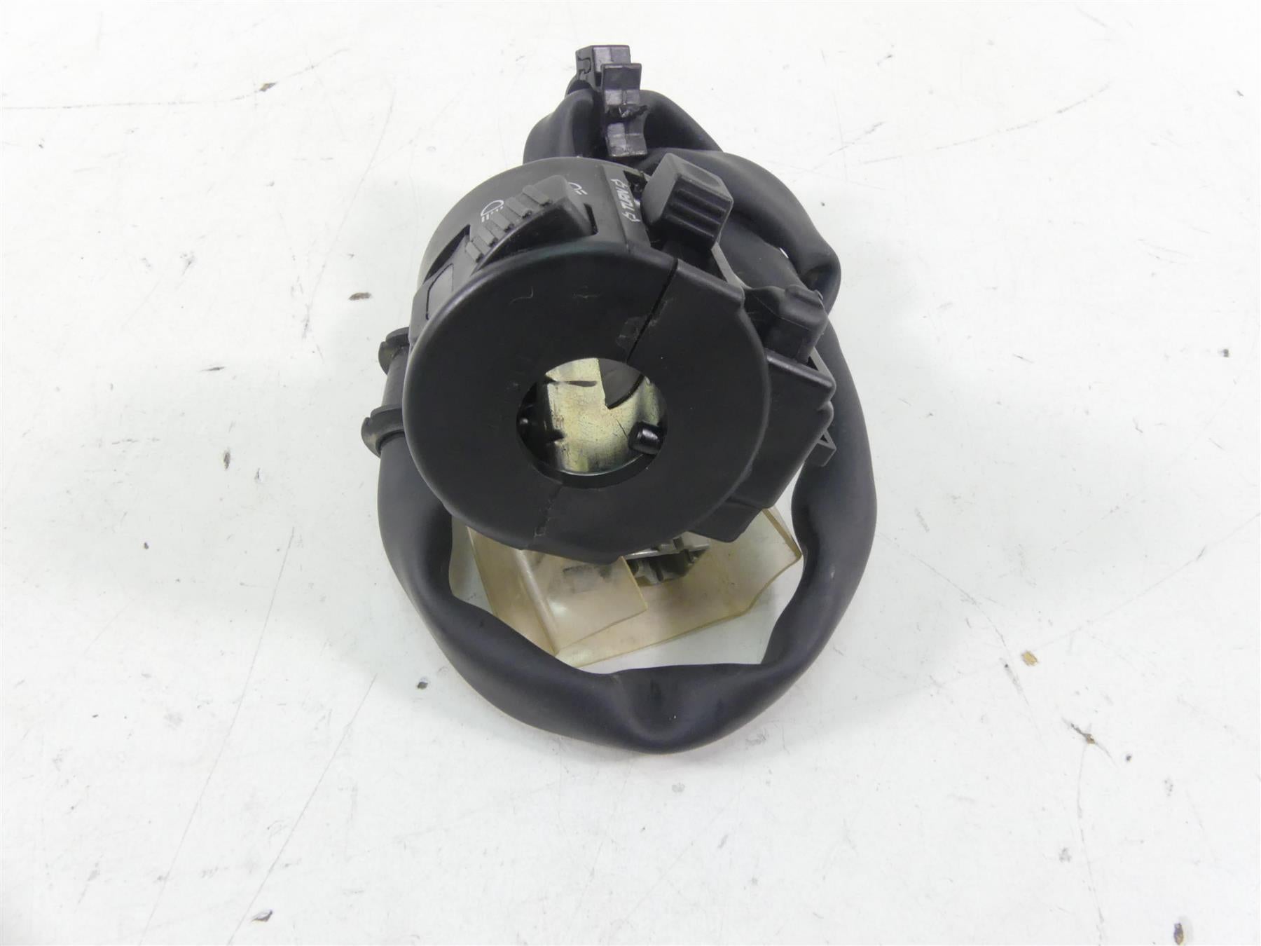 2021 Honda CBR600RR Left Hand Turn Signal Lights Control Switch 35200-MJC-A01 {{ shop.shopifyCountryName }} - Mototech271