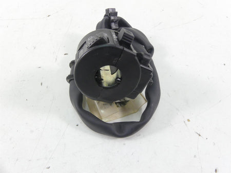 2021 Honda CBR600RR Left Hand Turn Signal Lights Control Switch 35200-MJC-A01 {{ shop.shopifyCountryName }} - Mototech271