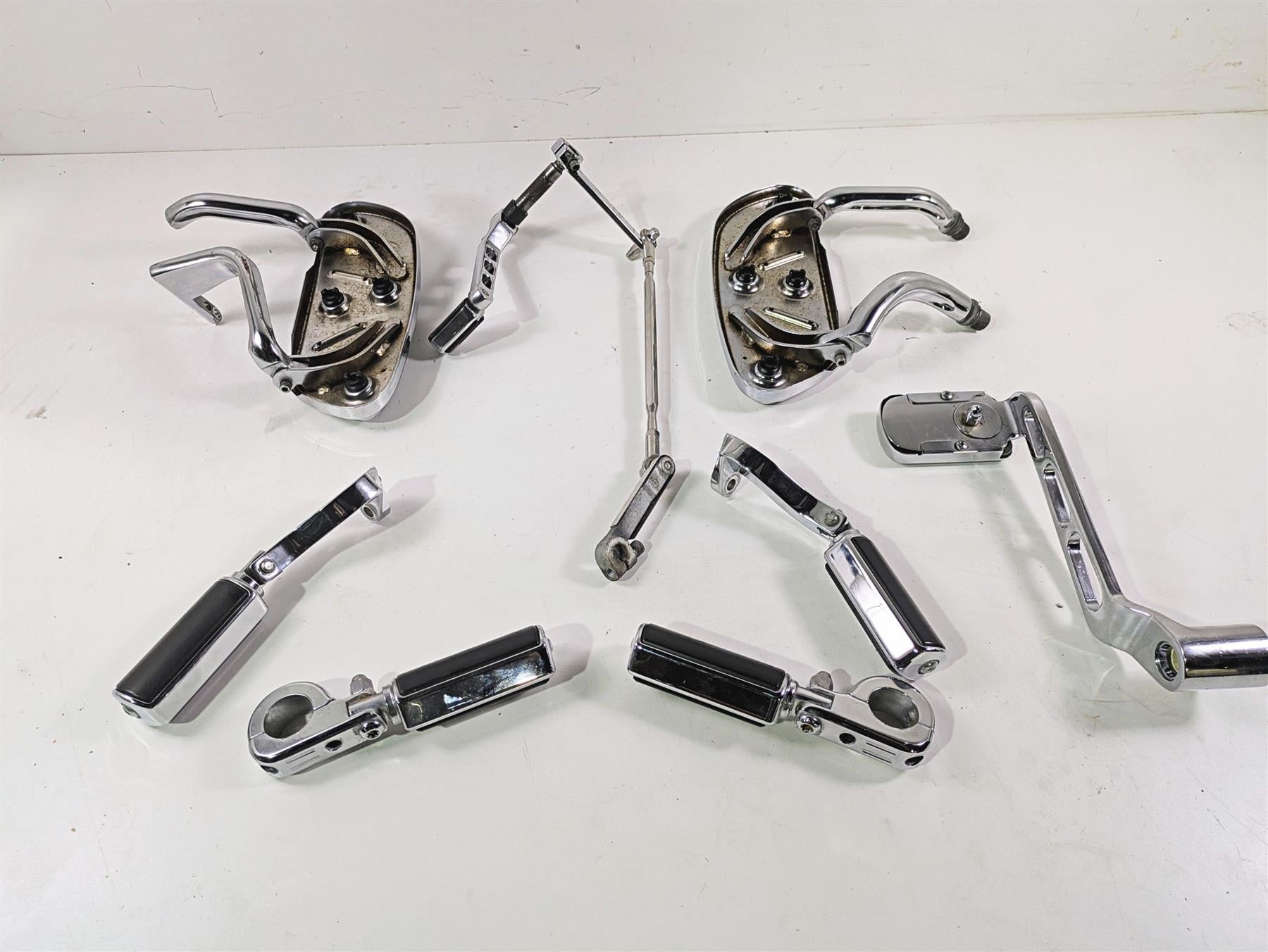 2007 Harley Touring FLHRSE CVO Road King Floor Boards Rear Peg Set 50812-07 {{ shop.shopifyCountryName }} - Mototech271