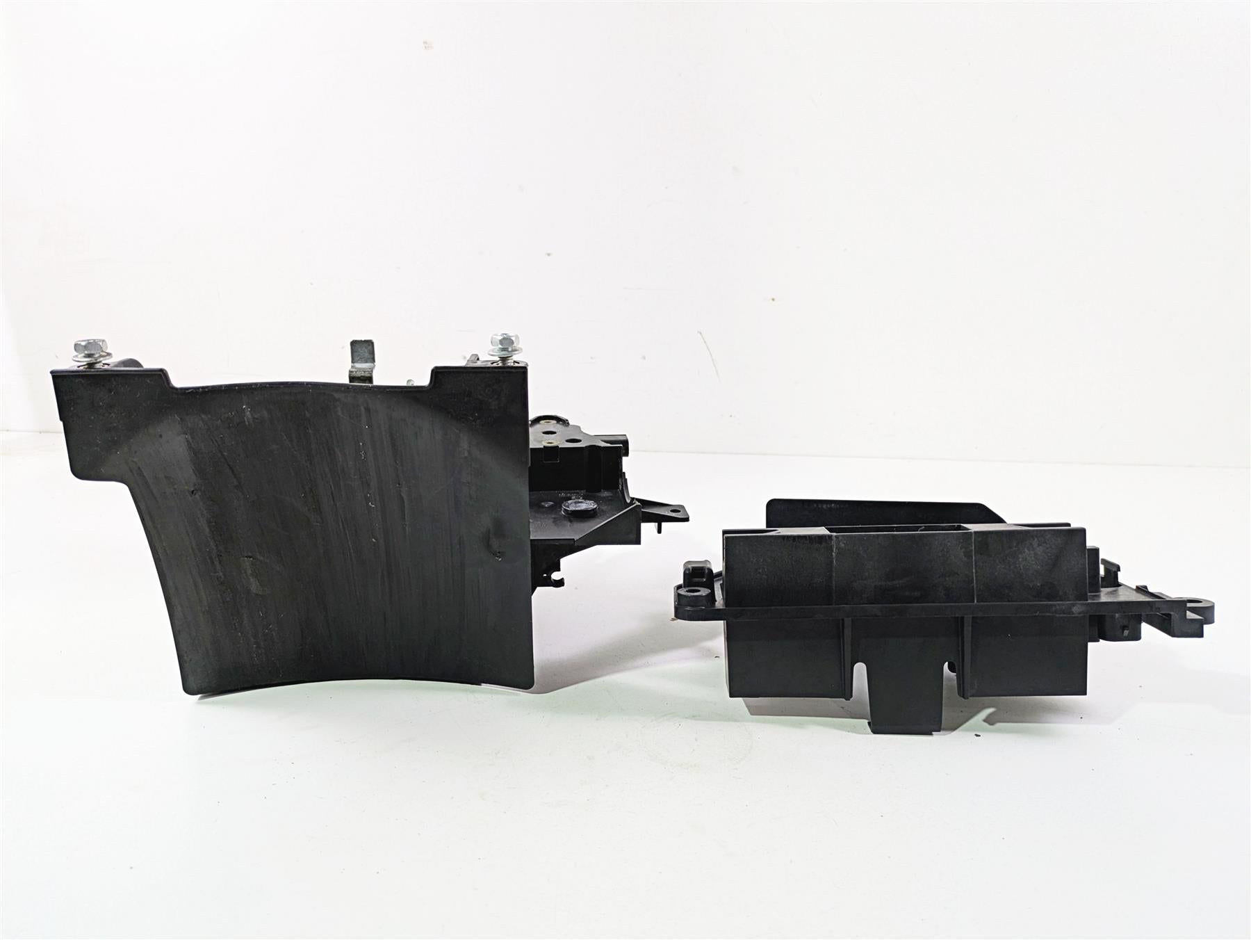2021 Harley Touring FLTRX Road Glide Battery Tray Electrical Holder Set 66000010 {{ shop.shopifyCountryName }} - Mototech271