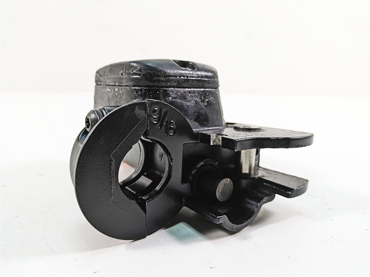 2009 Harley Softail FLSTSB Cross Bones Front Master Cylinder 9/16 45019-08C {{ shop.shopifyCountryName }} - Mototech271