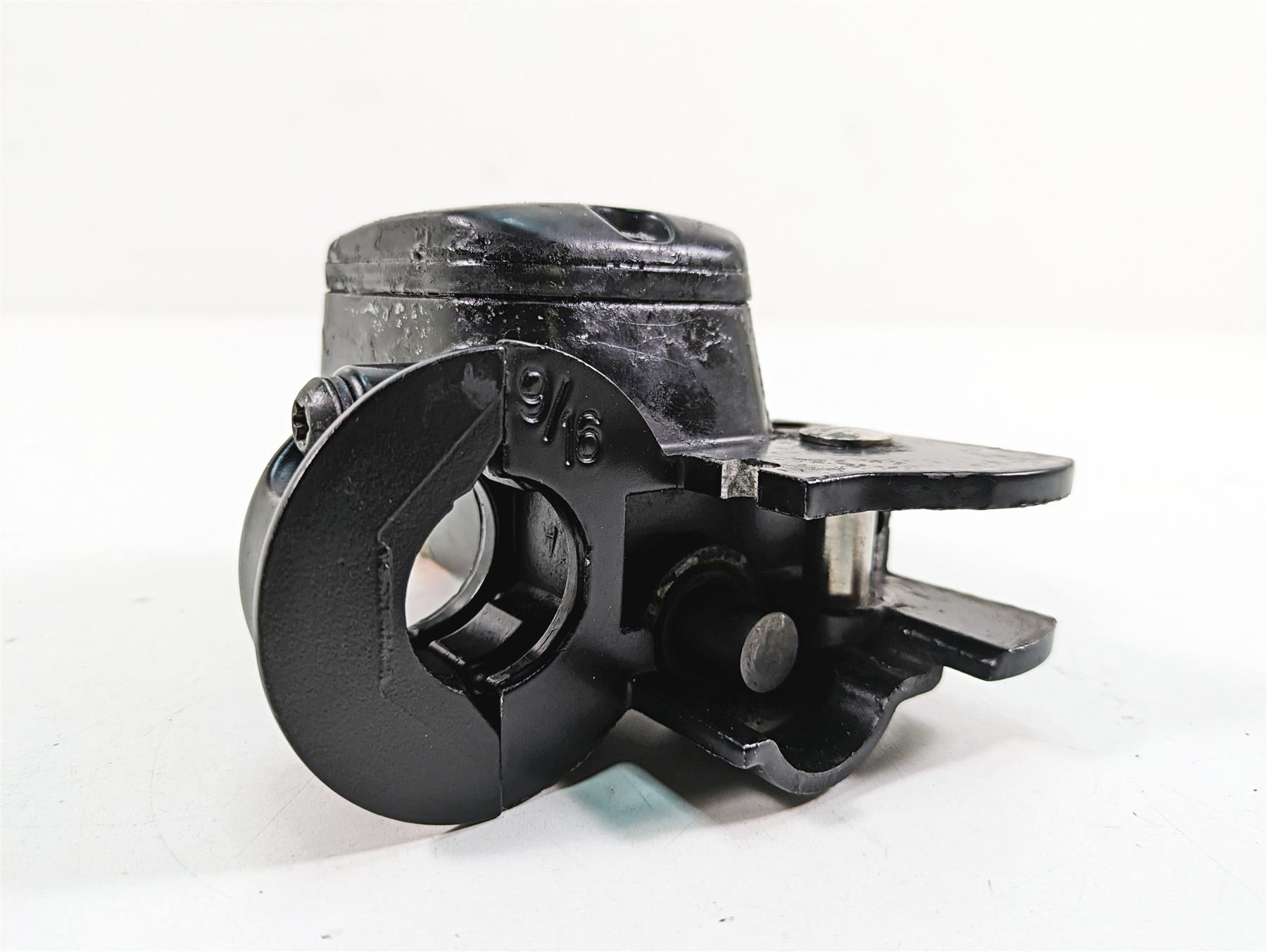 2009 Harley Softail FLSTSB Cross Bones Front Master Cylinder 9/16 45019-08C {{ shop.shopifyCountryName }} - Mototech271