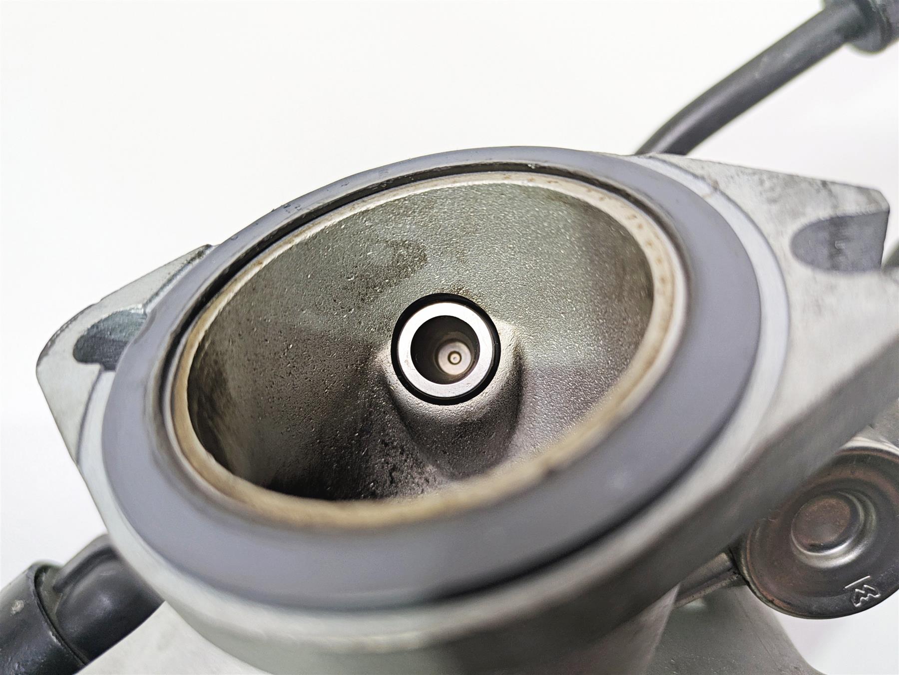 1999 Harley Touring FLHTCUI E-Glide Throttle Body Fuel Injection 27202-99 {{ shop.shopifyCountryName }} - Mototech271