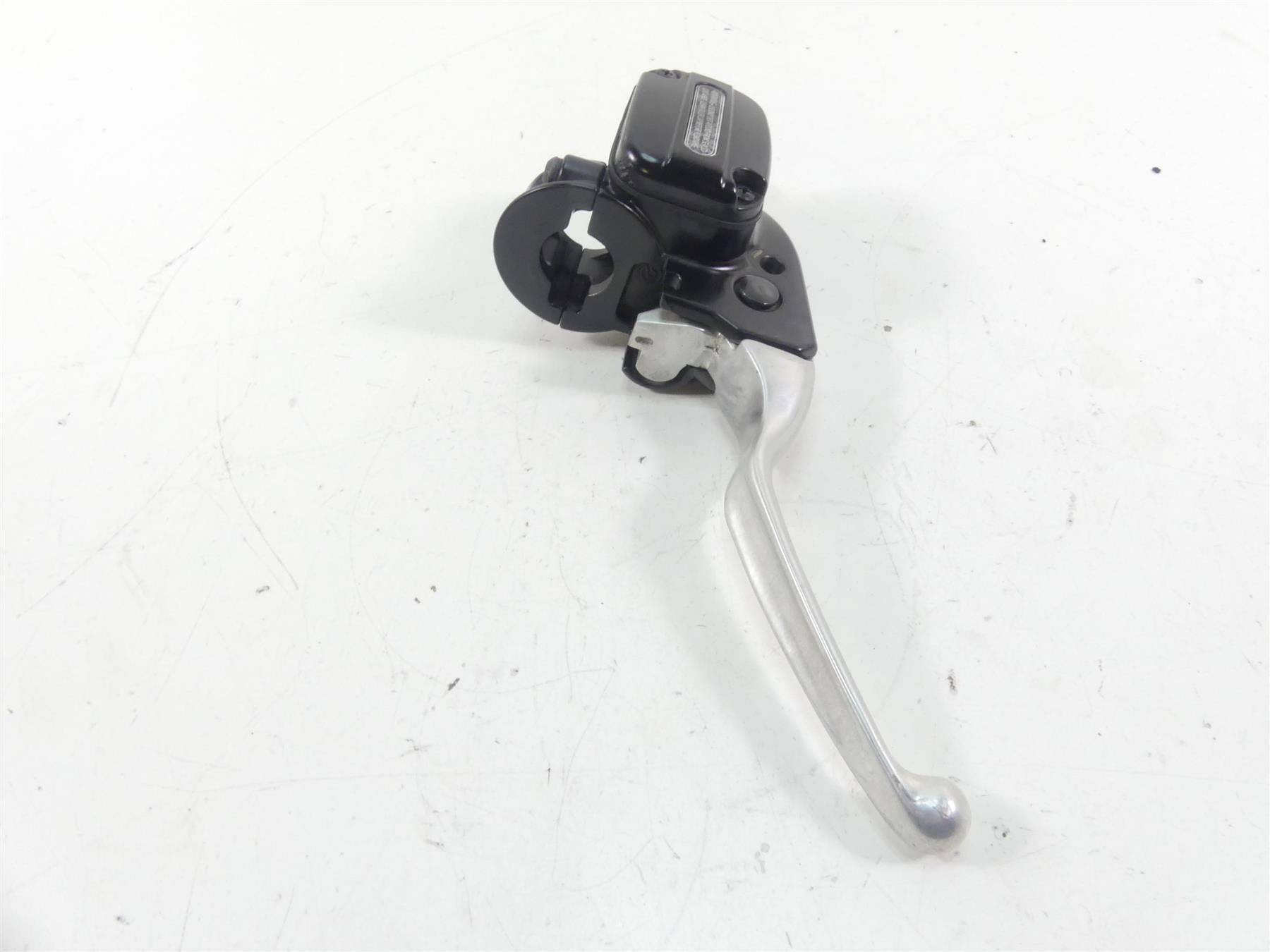 2012 Harley Touring FLHTP Electra Glide Front Brake Master Cylinder 44551-08F {{ shop.shopifyCountryName }} - Mototech271