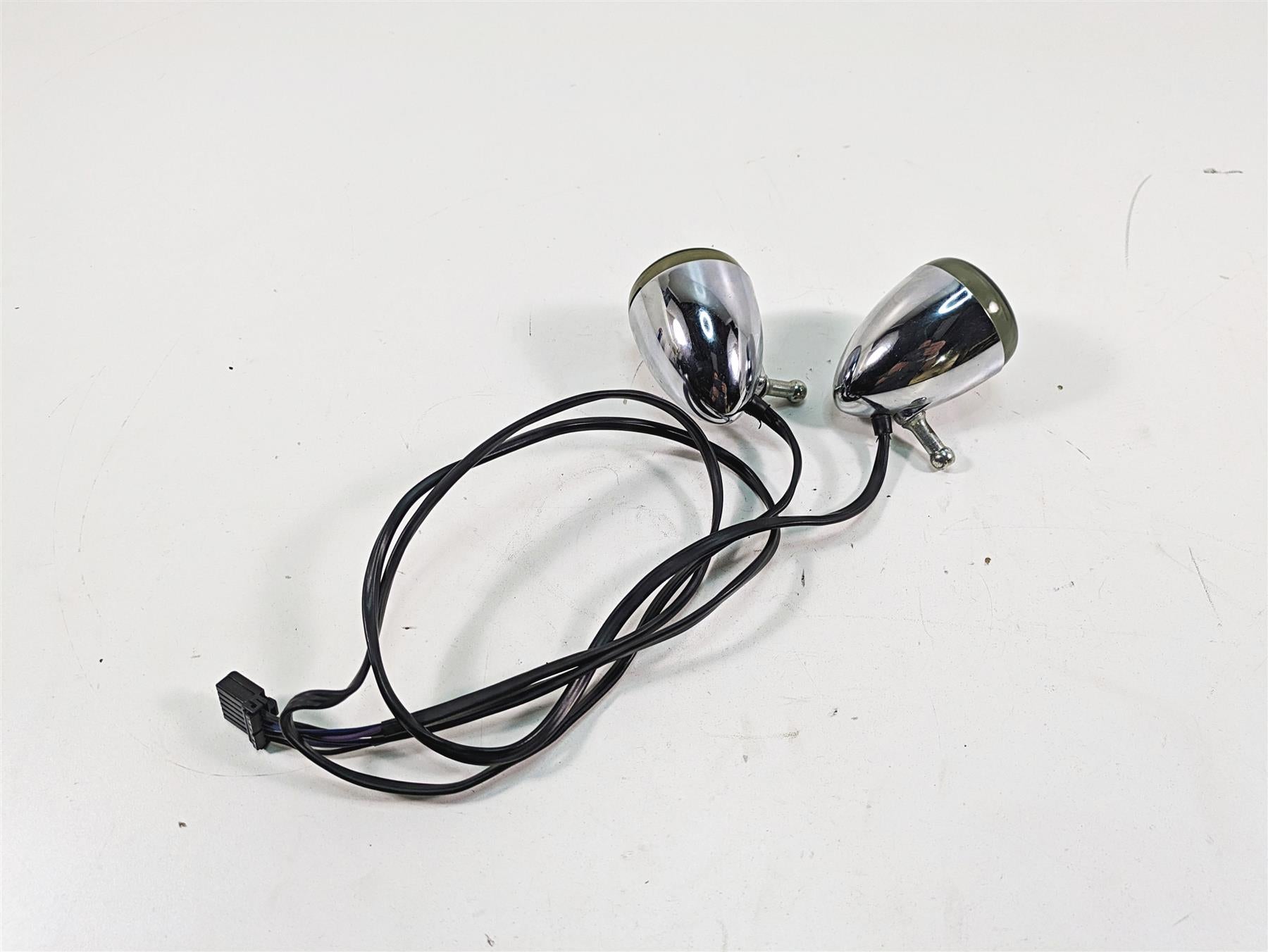 2006 Harley Sportster XL1200 Front Smoked Turn Signal Blinker Set 68972-00 {{ shop.shopifyCountryName }} - Mototech271