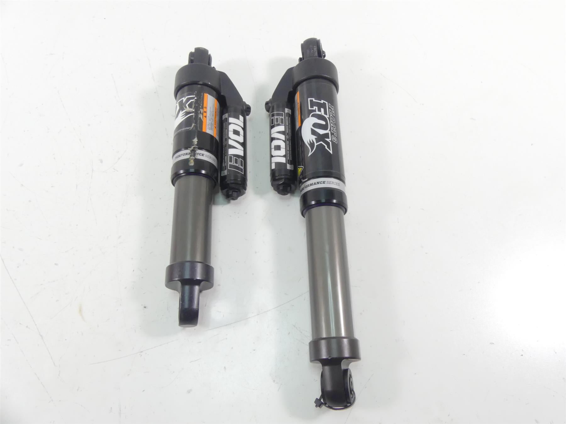 2017 Arctic Mountain Cat M8000 153 Rear Fox Float 3 Shock Set 3704-130 3704-131 {{ shop.shopifyCountryName }} - Mototech271