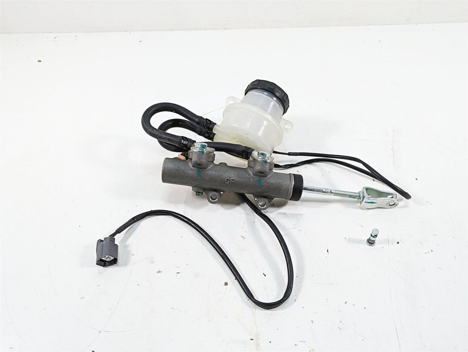2021 CFMoto Zforce 500 Trail Main Brake Master Cylinder 5BWB-081100-00002 {{ shop.shopifyCountryName }} - Mototech271