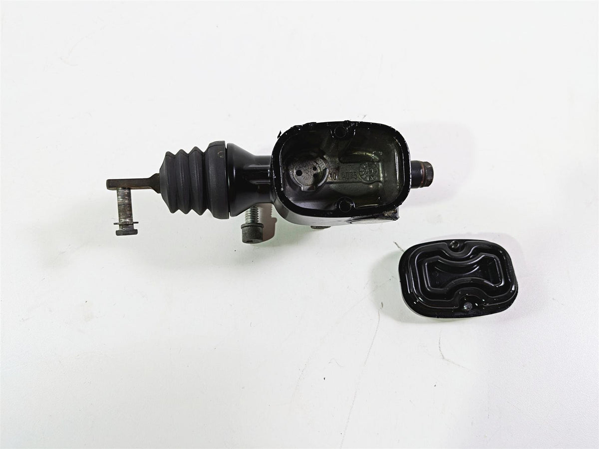 2010 Harley Touring FLHTK Electra Glide Rear Brake Master Cylinder 41763-08C {{ shop.shopifyCountryName }} - Mototech271