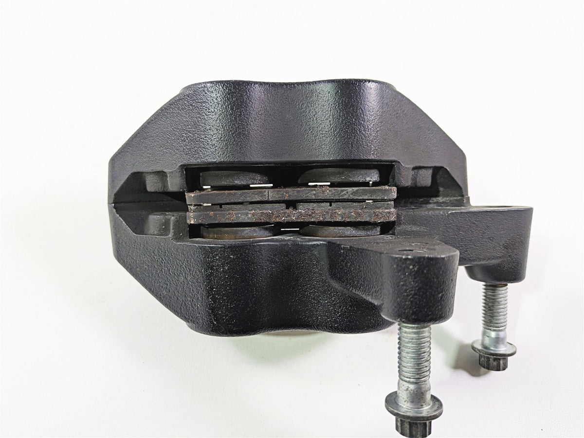 2018 Harley FLHCS Softail Heritage 115th Front Brake Caliper 41300095 {{ shop.shopifyCountryName }} - Mototech271