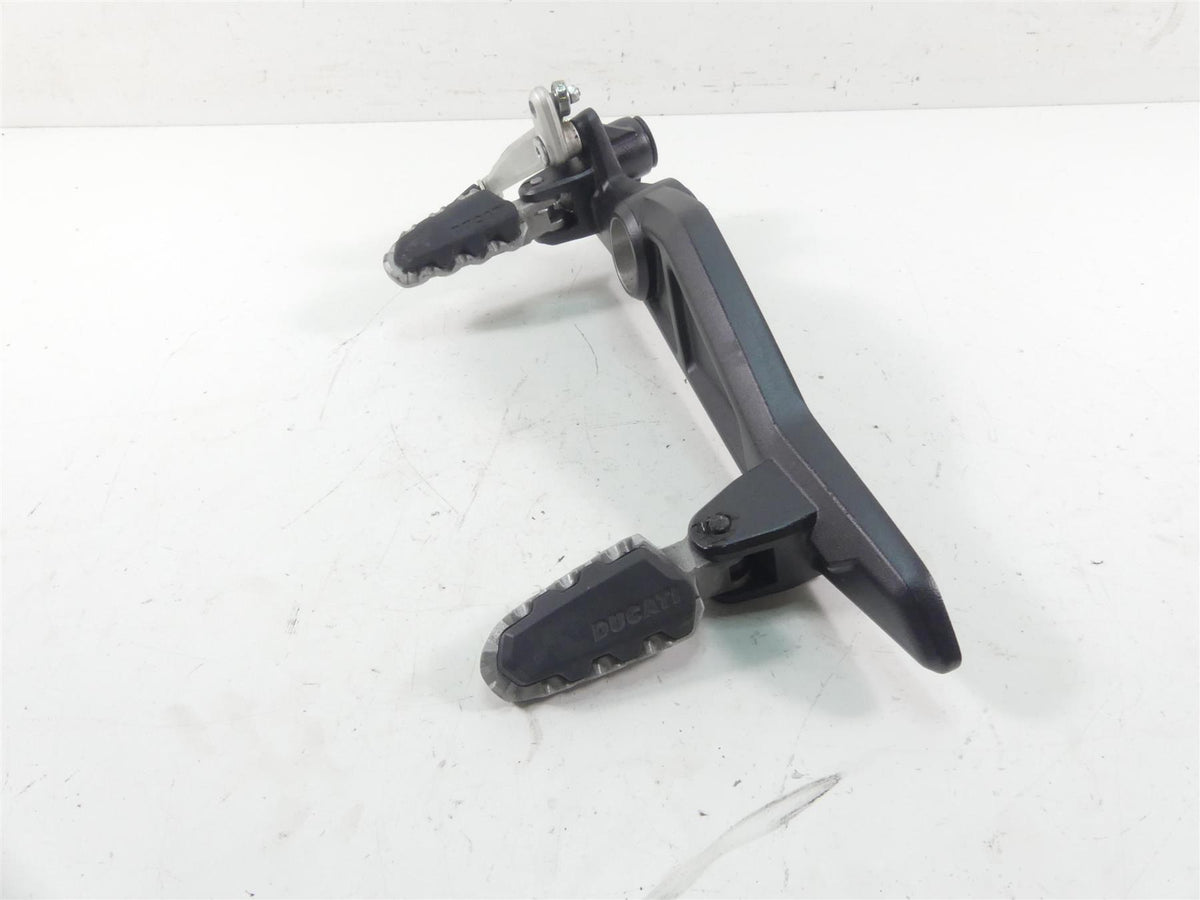 2018 Ducati Hypermotard 939 SP Left Footpegs + Mount & Shifter 82412111AA {{ shop.shopifyCountryName }} - Mototech271