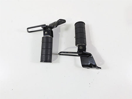 2005 Suzuki VZ800 M50 Boulevard Passenger Footpeg Set 43600-39G00 43700-39G00 {{ shop.shopifyCountryName }} - Mototech271