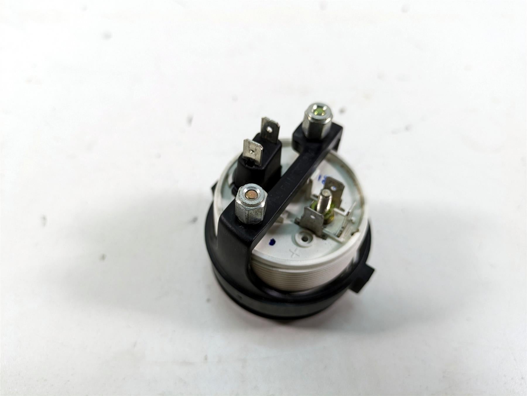 2006 Harley Touring FLHTCUI Electra Glide Air Temperature Temp Gauge 75109-96C {{ shop.shopifyCountryName }} - Mototech271