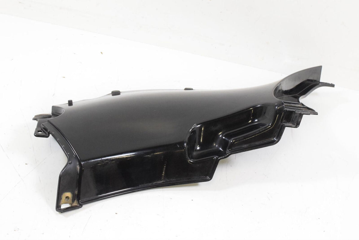 09 BMW K1200LT K1200 LT 89V3 Right Battery Cover Fairing 46637670498 {{ shop.shopifyCountryName }} - Mototech271