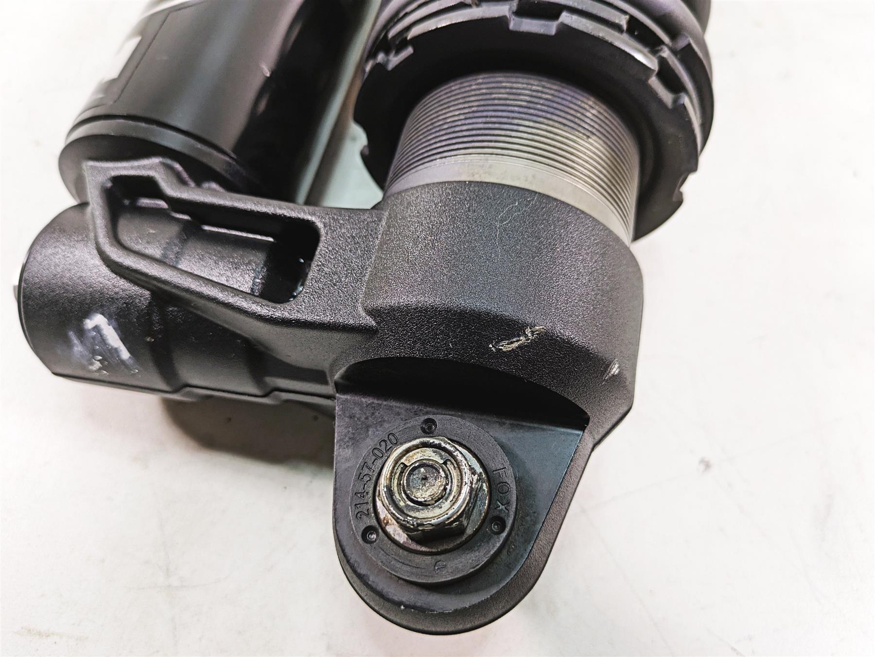 2019 Yamaha YXZ1000 R EPS SS SE Fox Series Left Rear Shock Damper B5H-F220H-00- {{ shop.shopifyCountryName }} - Mototech271
