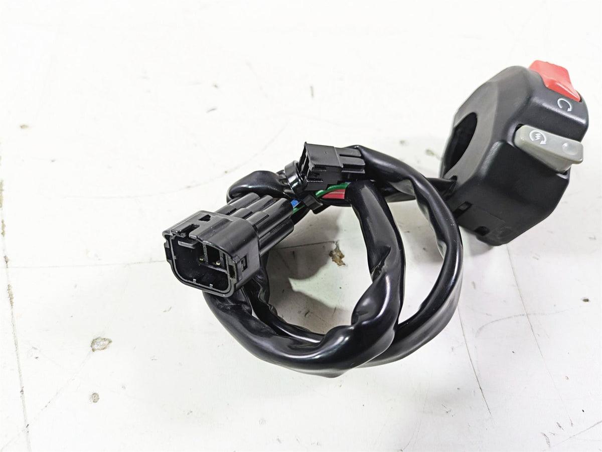 2005 Kawasaki ZX12R Ninja Right Hand Start Stop Control Switch 46091-1809 {{ shop.shopifyCountryName }} - Mototech271