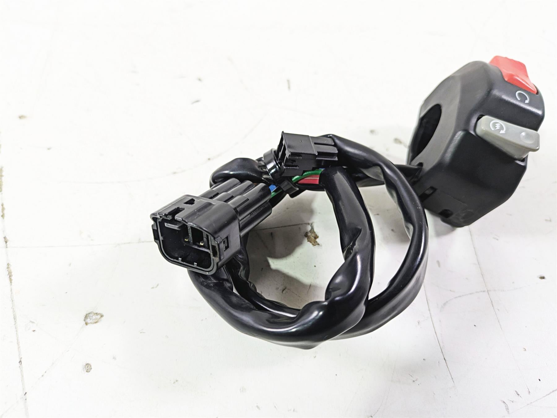 2005 Kawasaki ZX12R Ninja Right Hand Start Stop Control Switch 46091-1809 {{ shop.shopifyCountryName }} - Mototech271