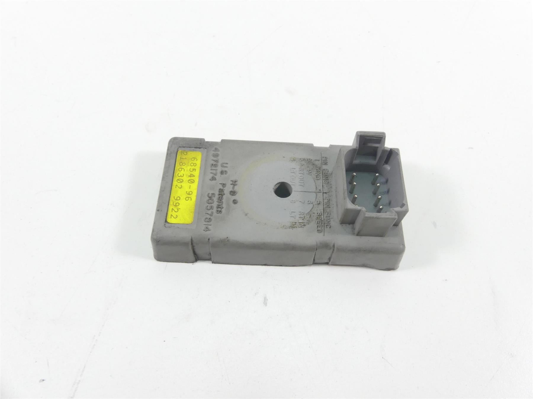 1999 Harley FXSTS Softail Springer Tsm Turn Signal Flasher Module 68540-96 {{ shop.shopifyCountryName }} - Mototech271