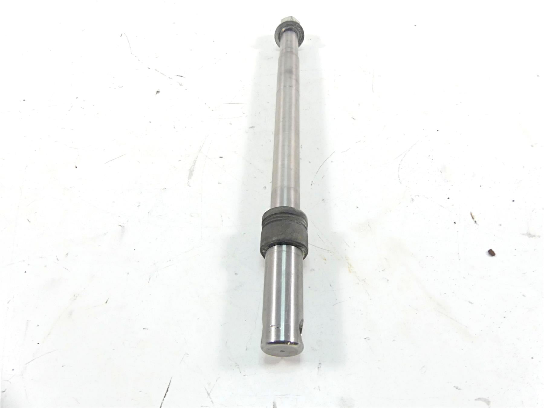 2002 Harley FLSTCI Softail Heritage Front Axle Wheel Spindle 3/4" 41584-86A {{ shop.shopifyCountryName }} - Mototech271